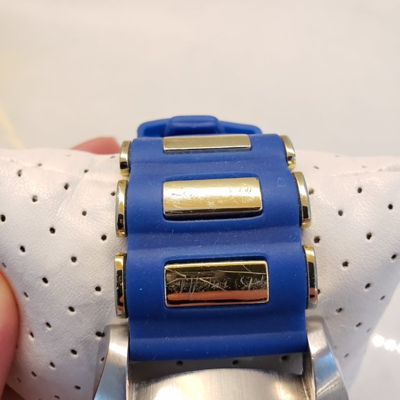 Silver Diesel Watch with Blue Rubber Strap, model DZ-4208, Tested-works - Picture 4 of 12